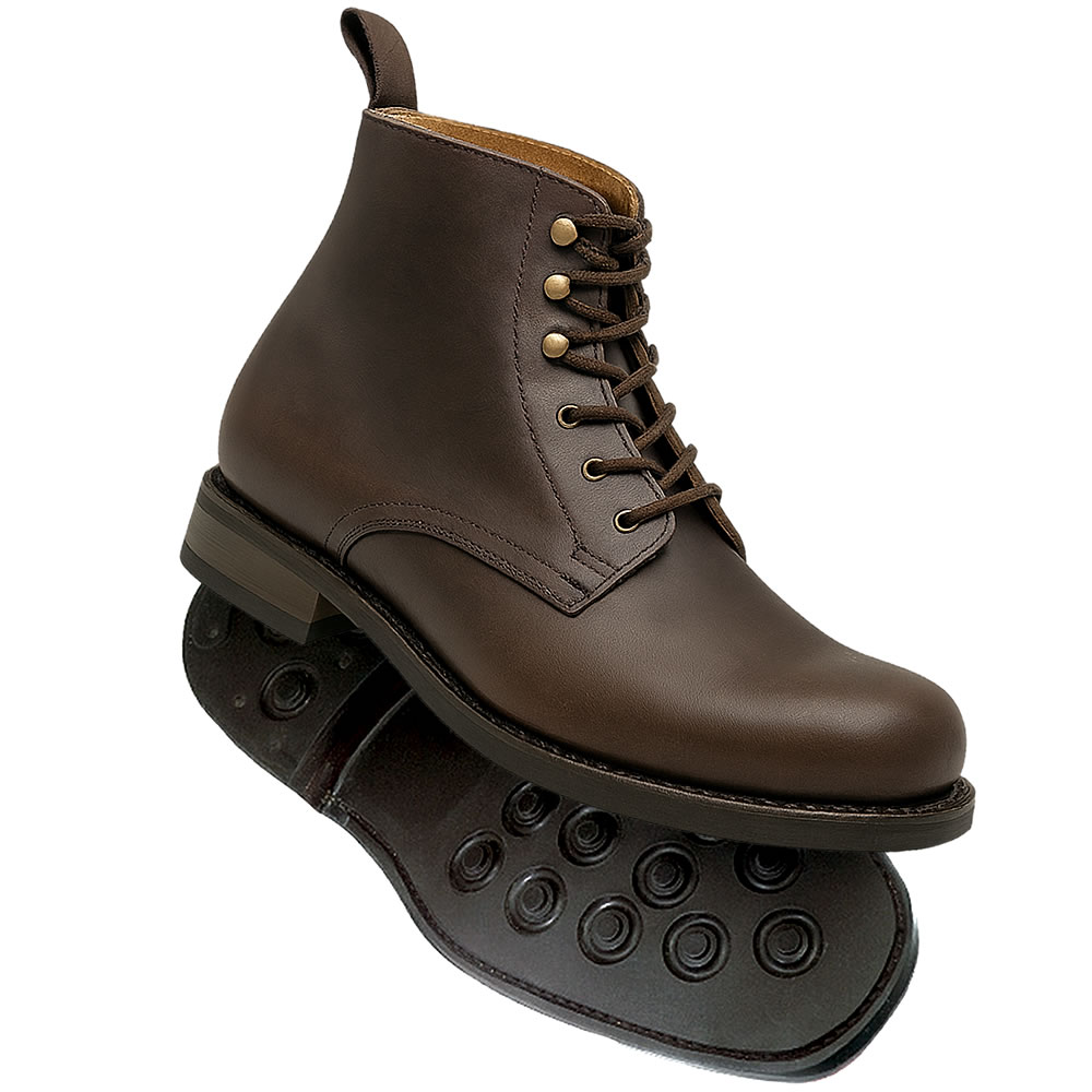 Derby-Stiefel Asymmetrisch