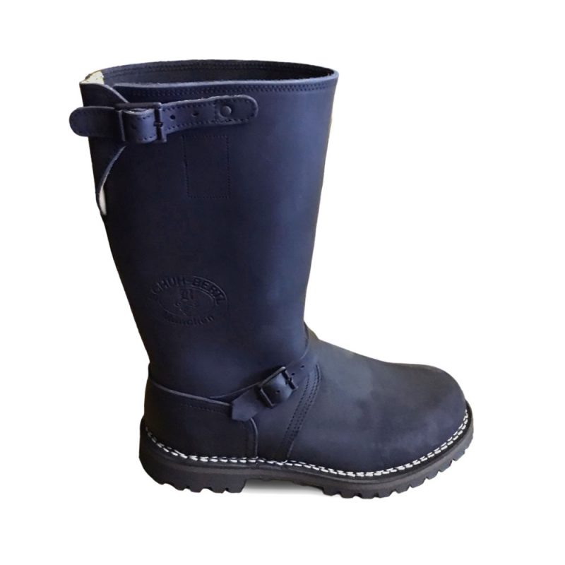 Knobelbecher Stiefel