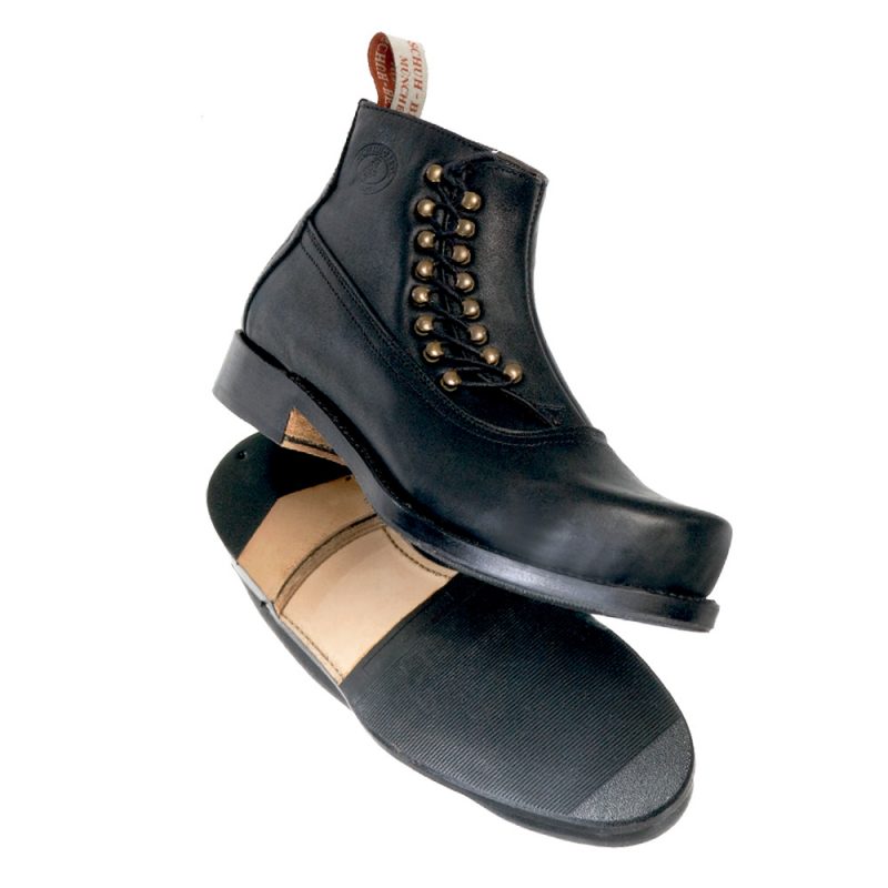 Ringbesatzstiefel